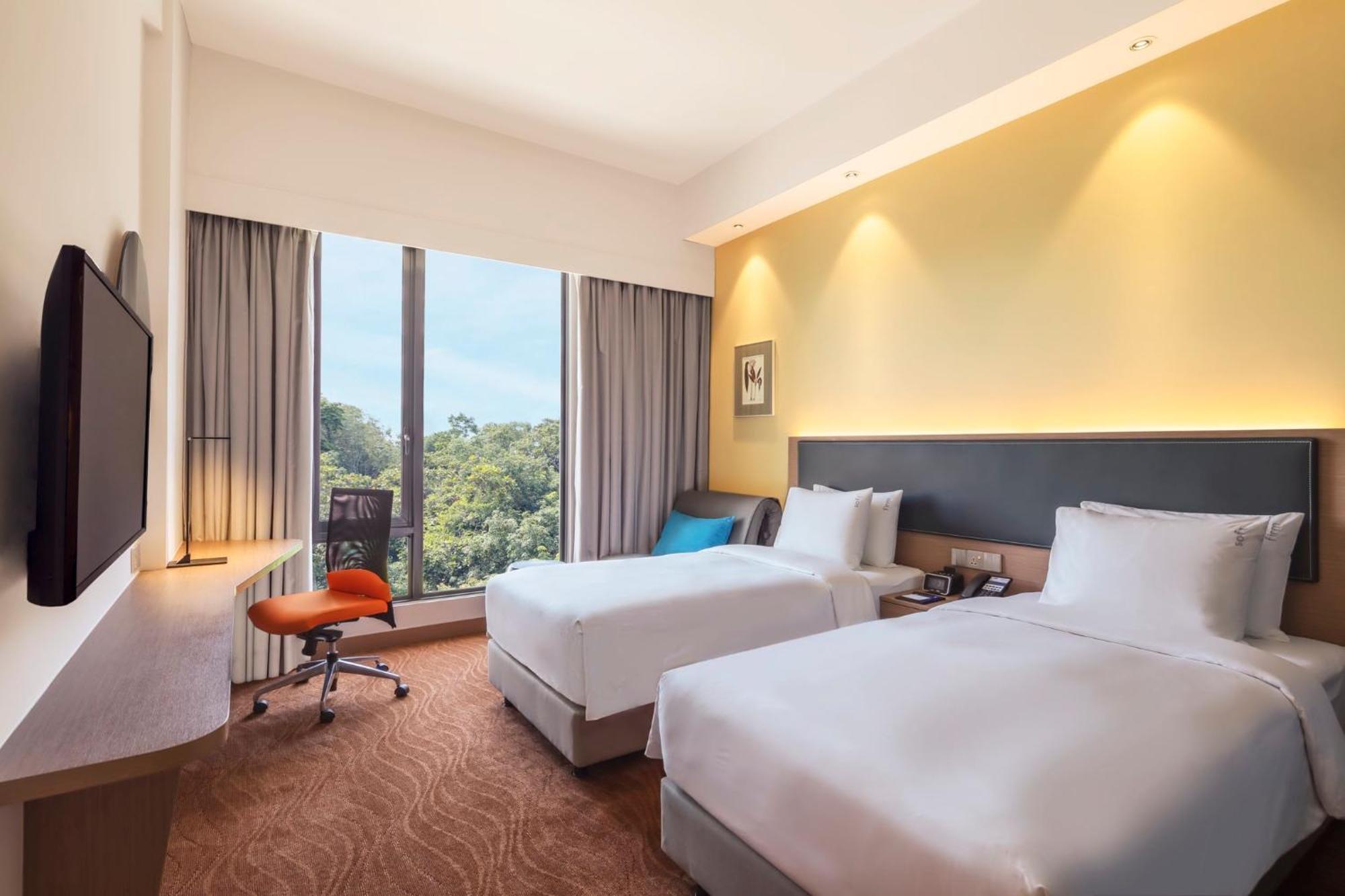 Holiday Inn Express Kota Kinabalu City Centre By Ihg Kültér fotó
