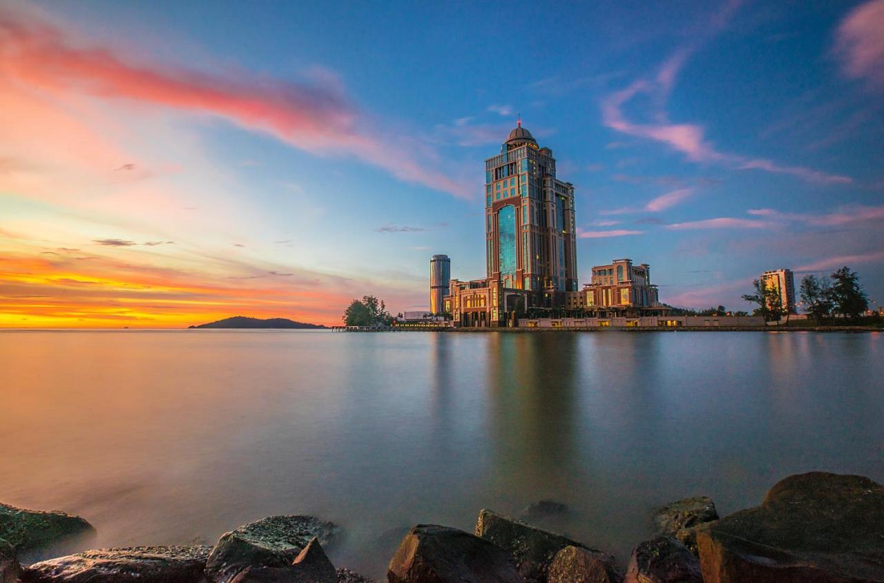 Holiday Inn Express Kota Kinabalu City Centre By Ihg Kültér fotó